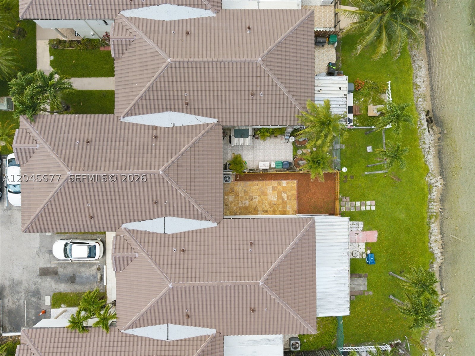 MARINA REAL CONDO NO 3 - Residential