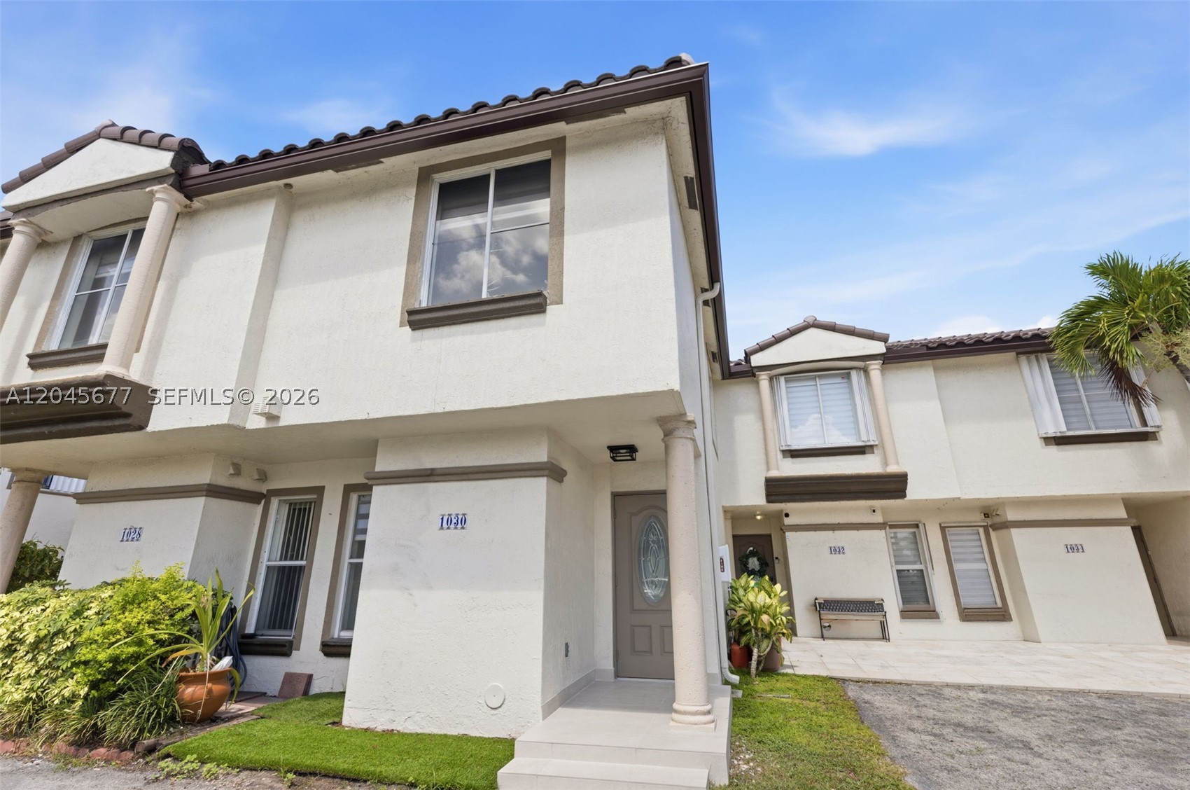 MARINA REAL CONDO NO 3 - Residential