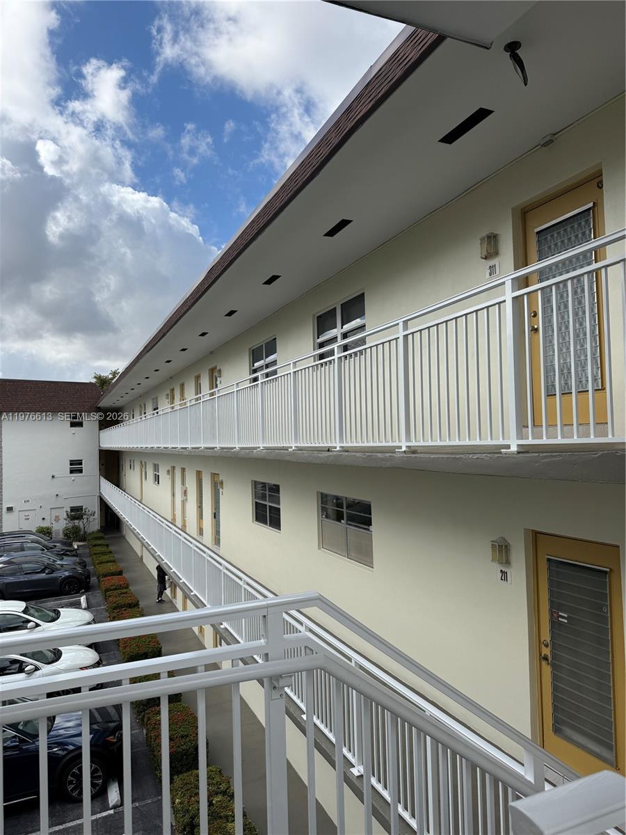 MELALEUCA GARDENS CONDO - Residential
