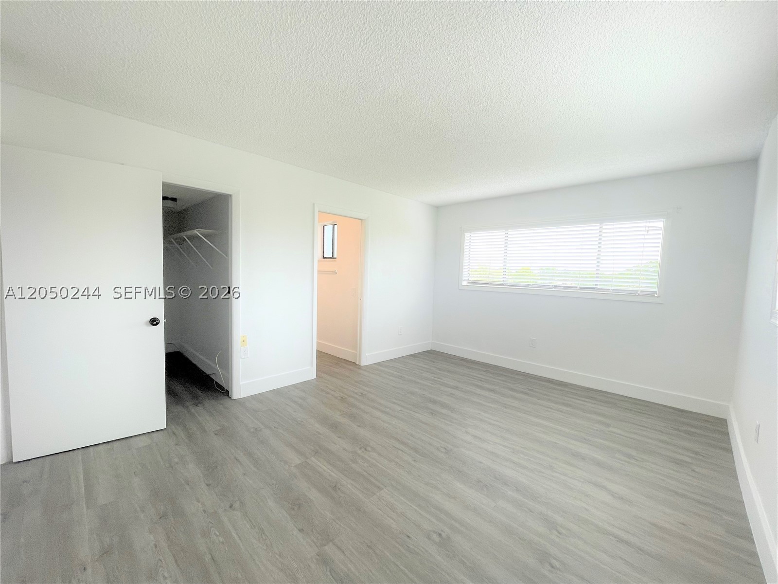 HORIZONS WEST CONDO #4 - Residential Lease