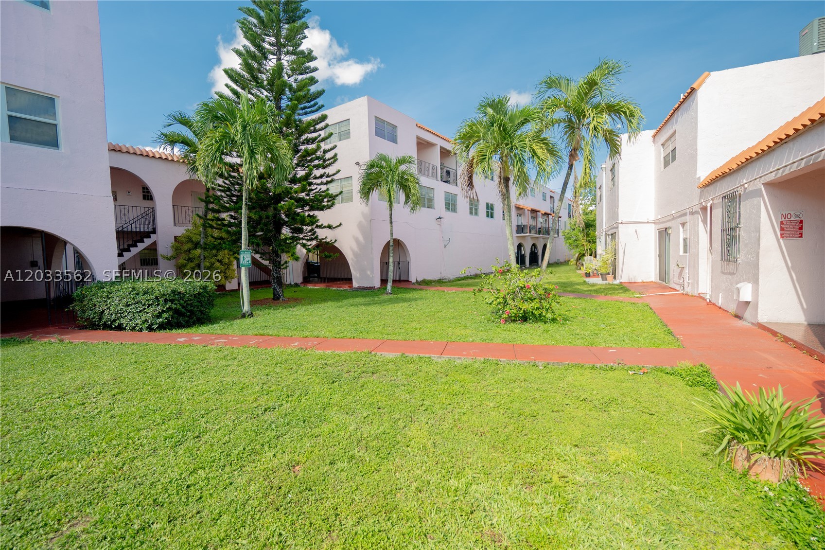 WESTLAND PLAZA CONDO - Residential