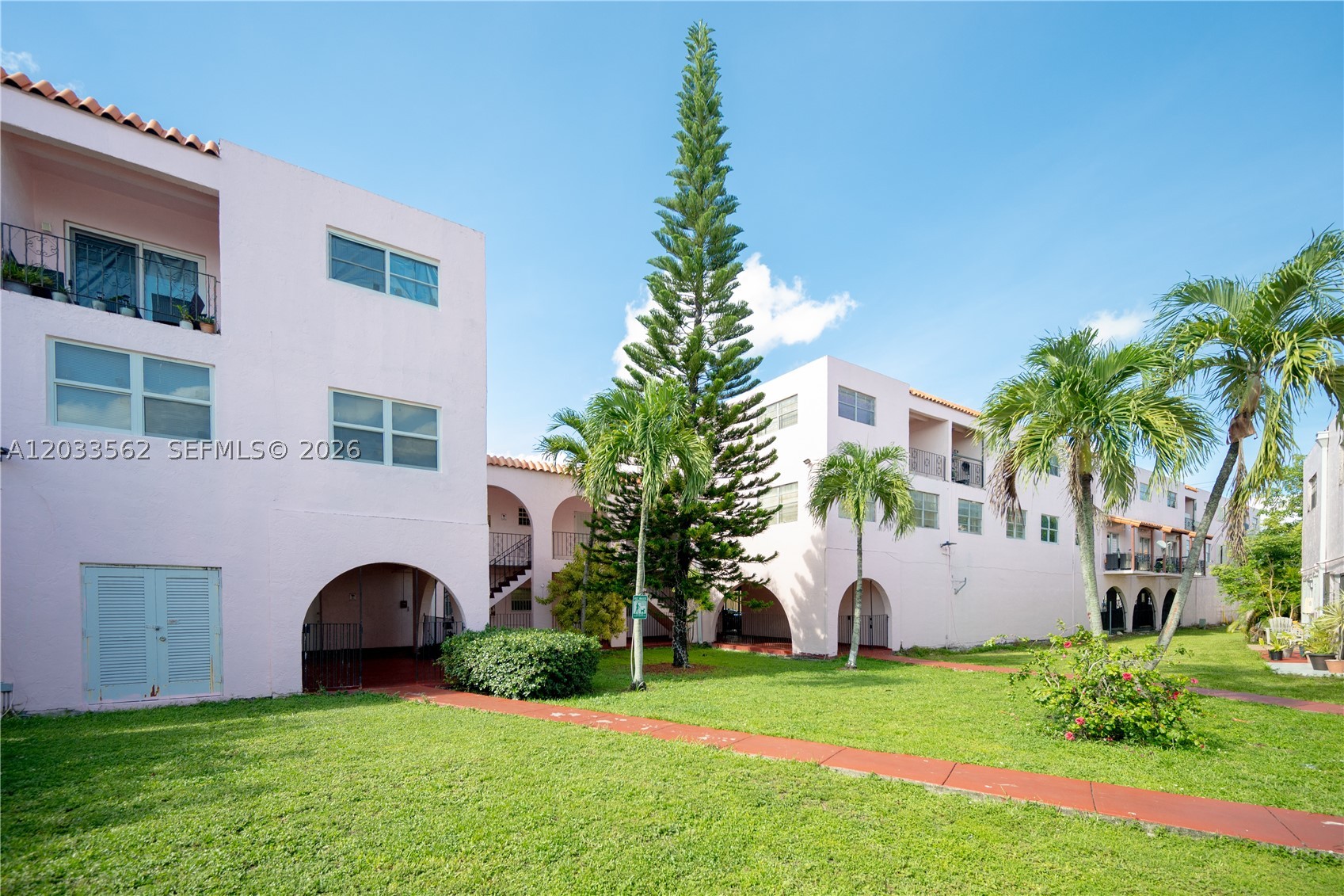 WESTLAND PLAZA CONDO - Residential