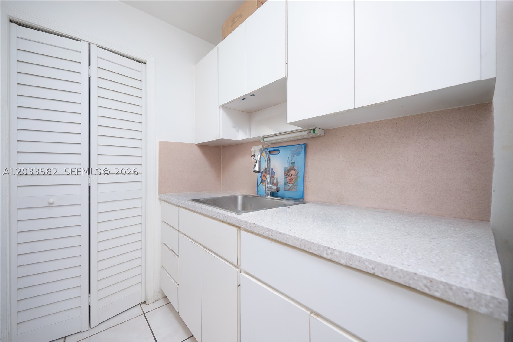 WESTLAND PLAZA CONDO - Residential