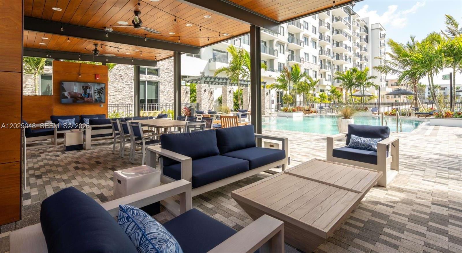 OVERTURE Doral - Residential Lease