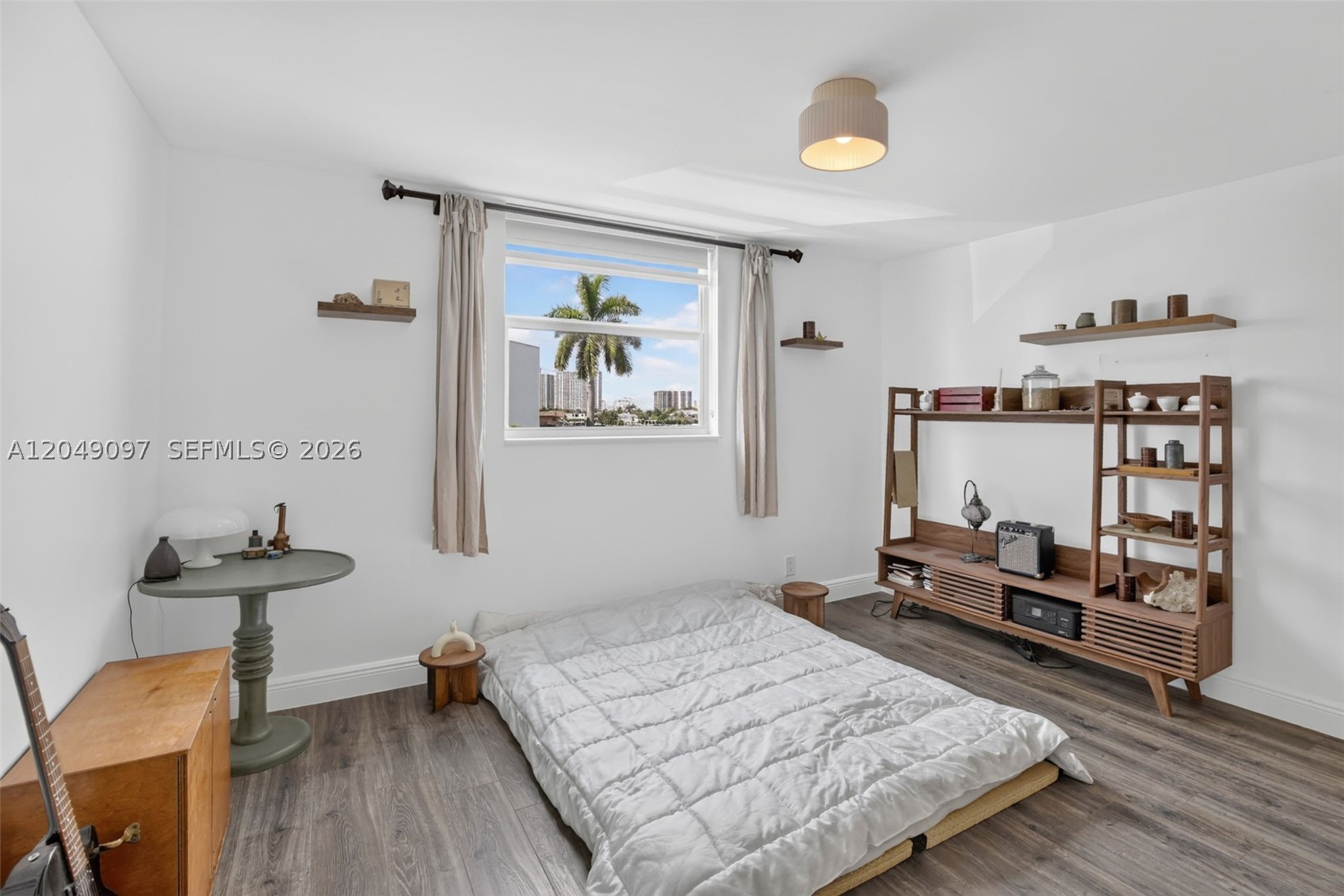 CHELSEA BAYVIEW CONDO - Residential