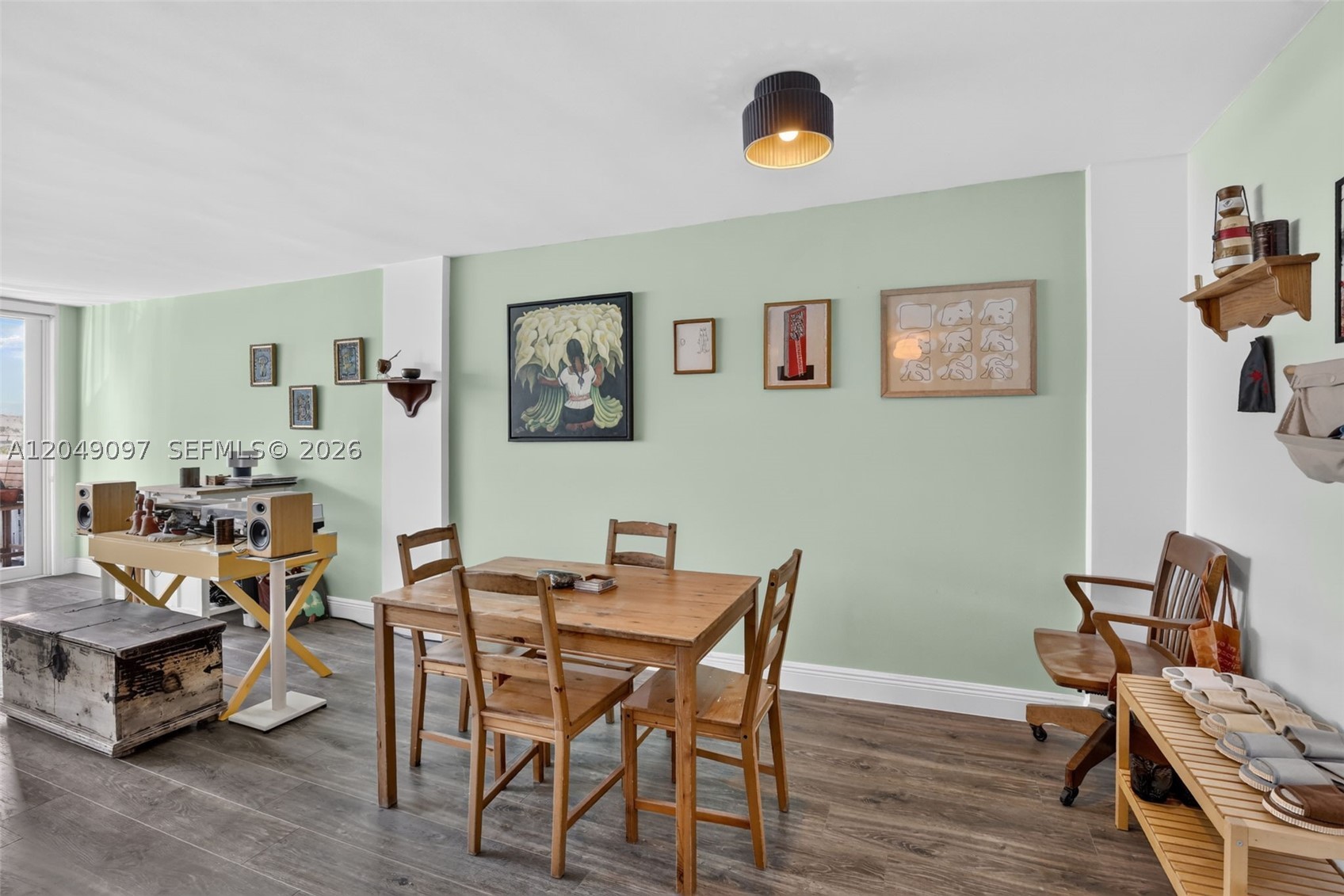 CHELSEA BAYVIEW CONDO - Residential