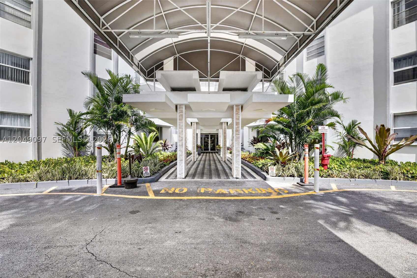 CHELSEA BAYVIEW CONDO - Residential