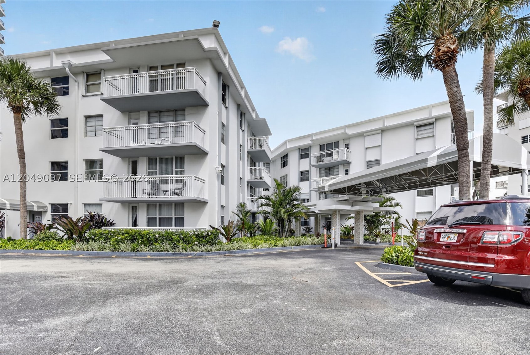 CHELSEA BAYVIEW CONDO - Residential