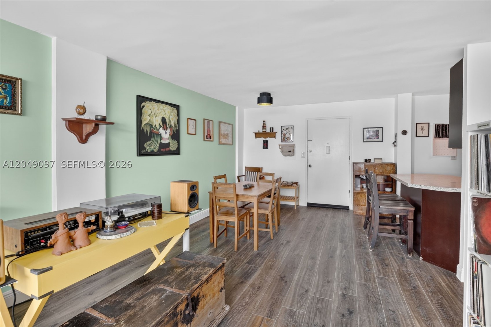 CHELSEA BAYVIEW CONDO - Residential