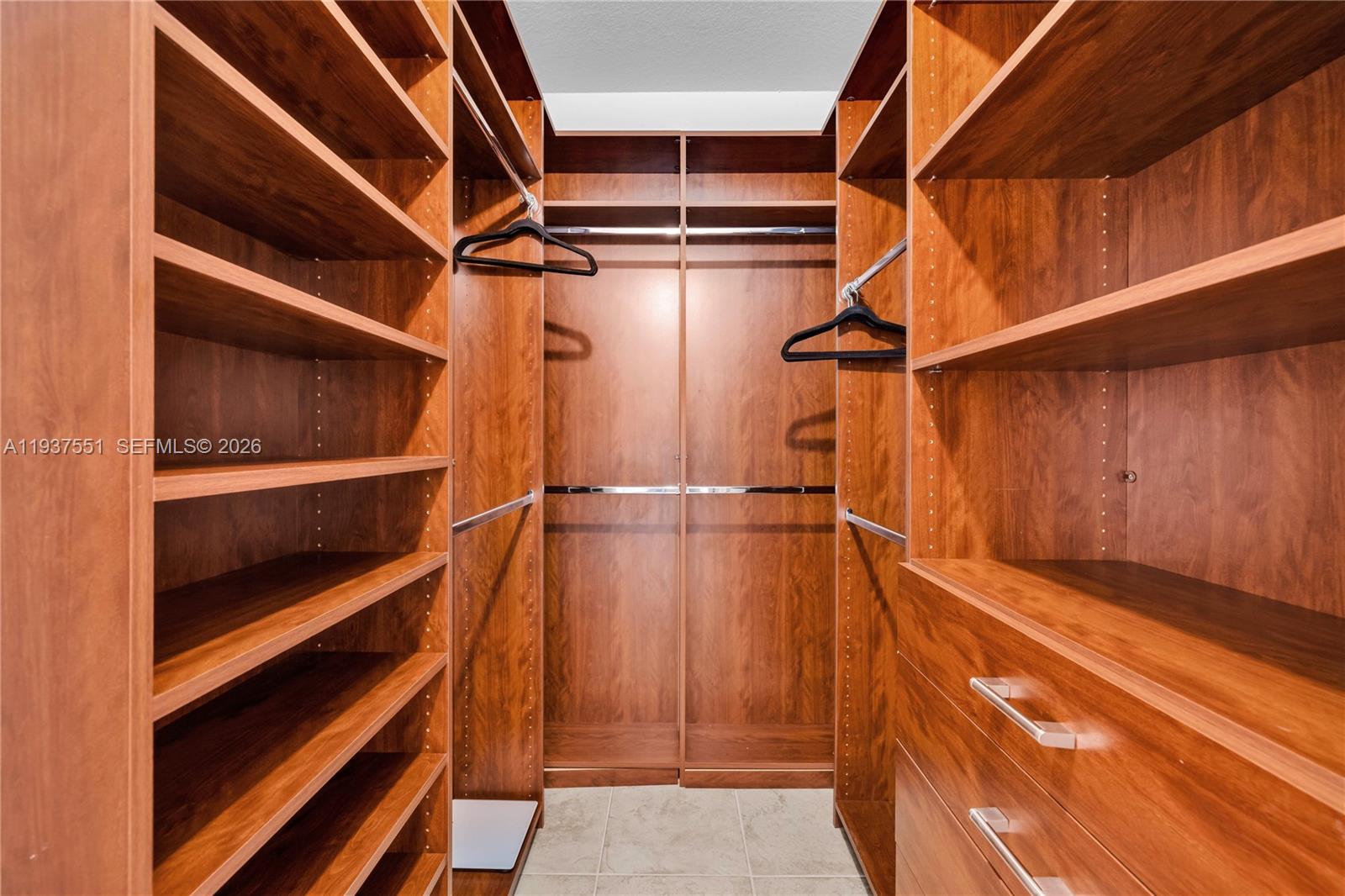 CAMINO REAL ESTATES - Residential