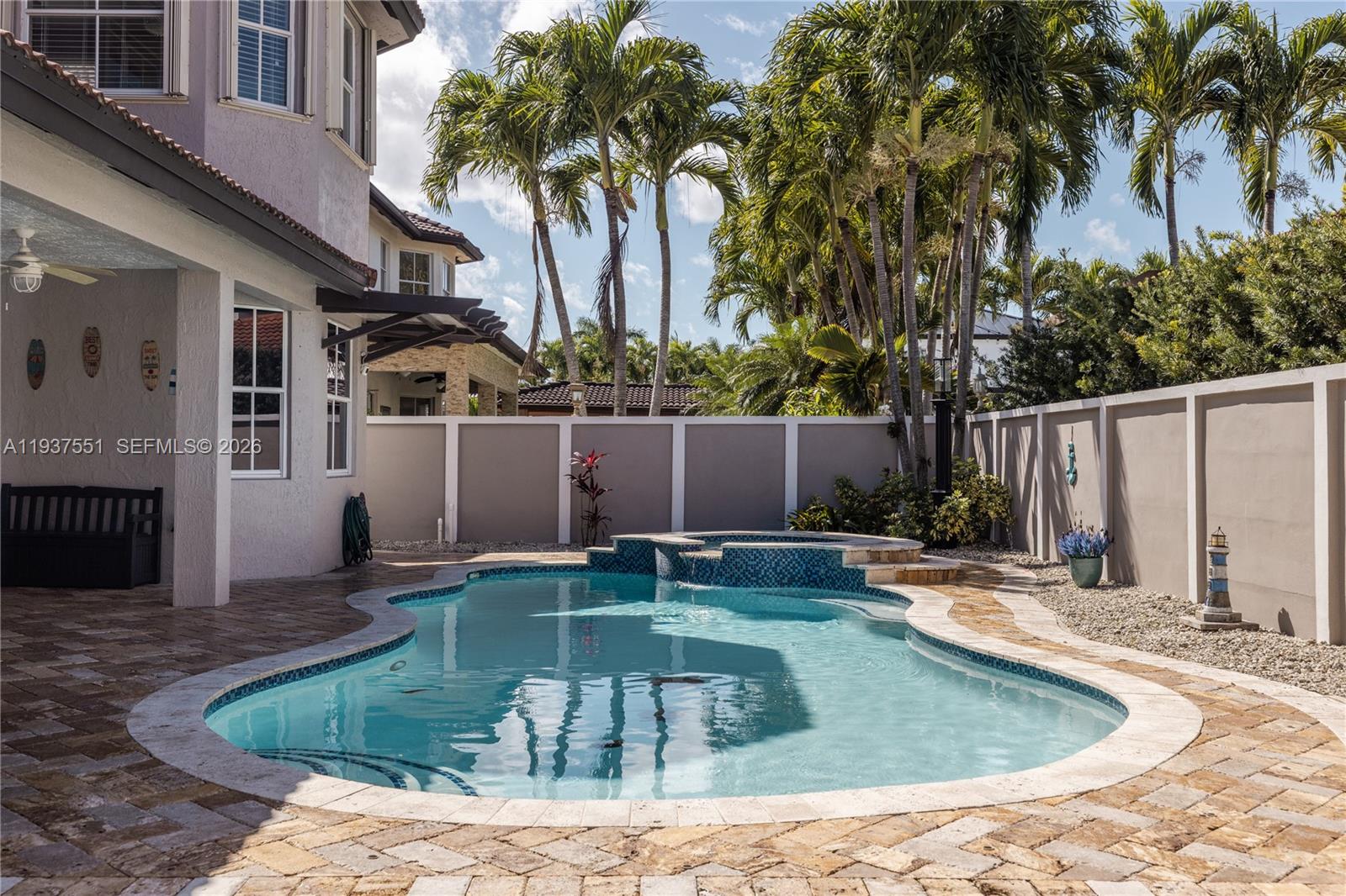 CAMINO REAL ESTATES - Residential