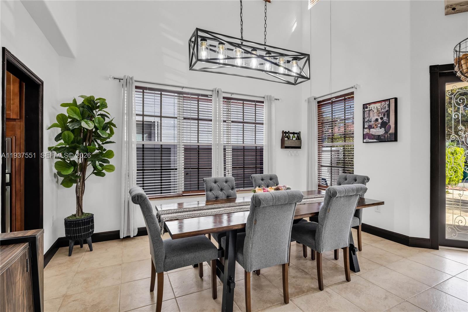 CAMINO REAL ESTATES - Residential