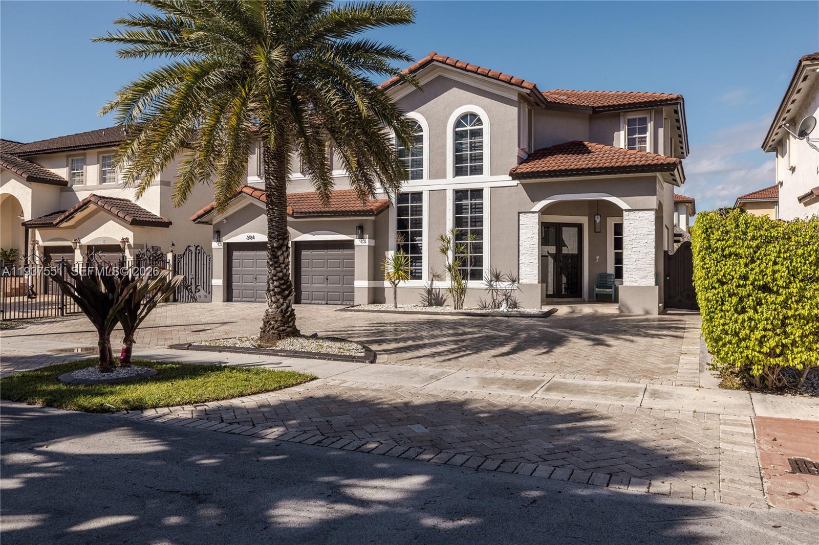 CAMINO REAL ESTATES - Residential