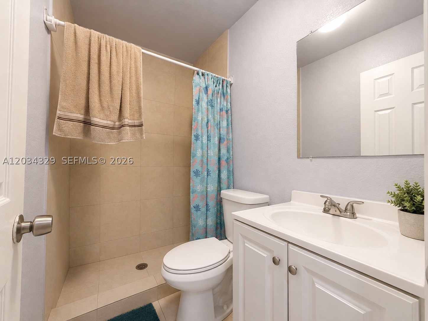 22ND AVE MANOR - Residential