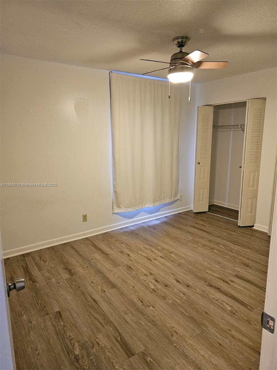COURTYARDS AT BOCA I - Residential Lease