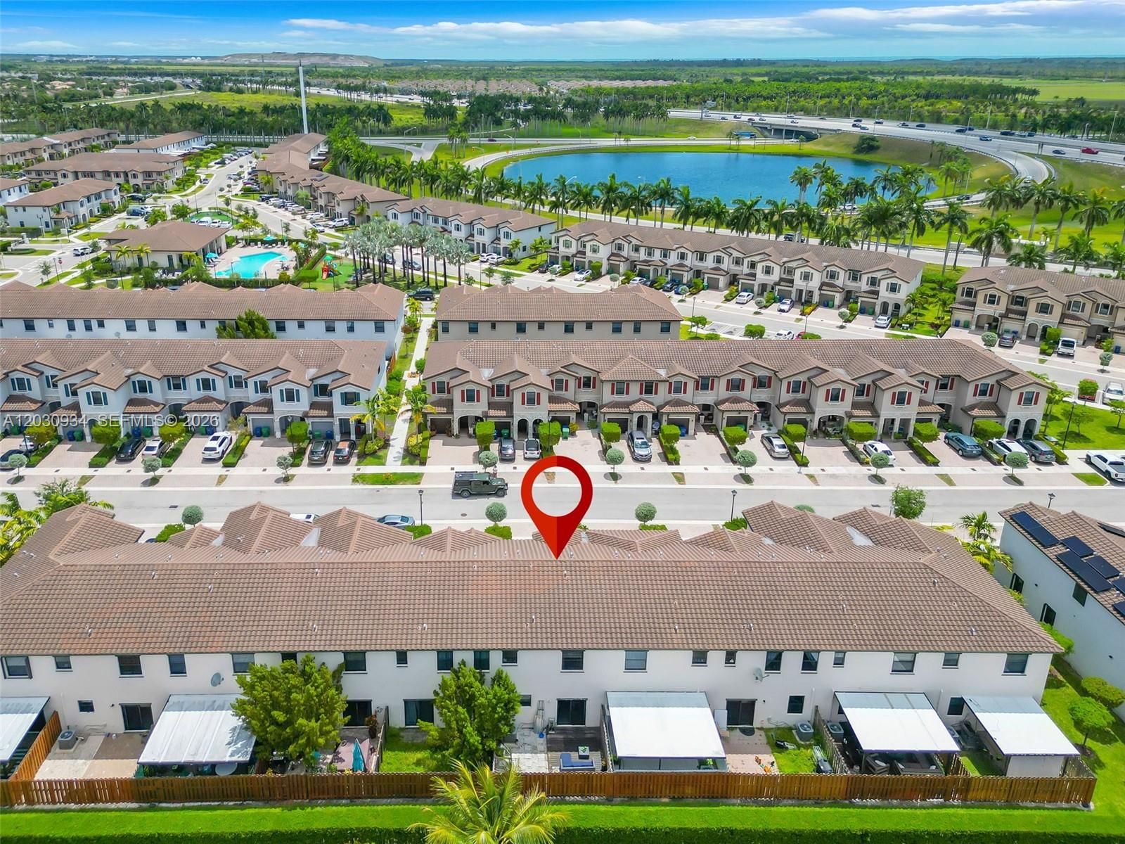 COCO PALM VILLAS - Residential Lease