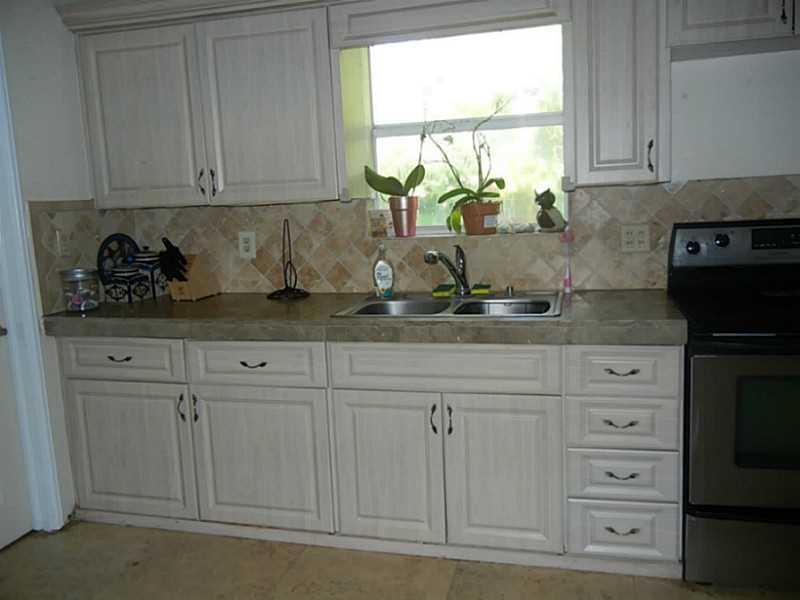 HINSON ADD 2-7 PB - Residential