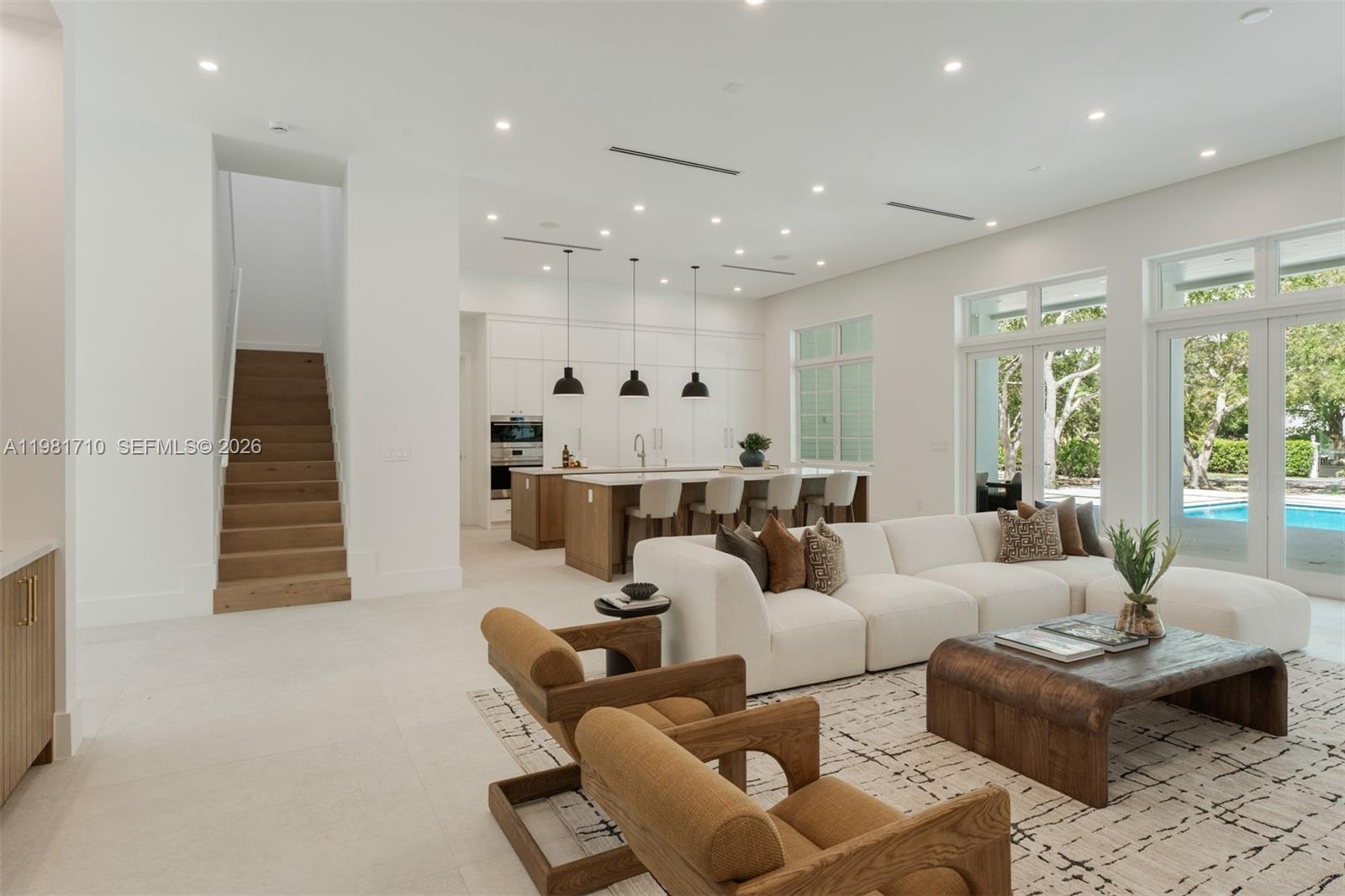 FARMERS ACRES - Residential