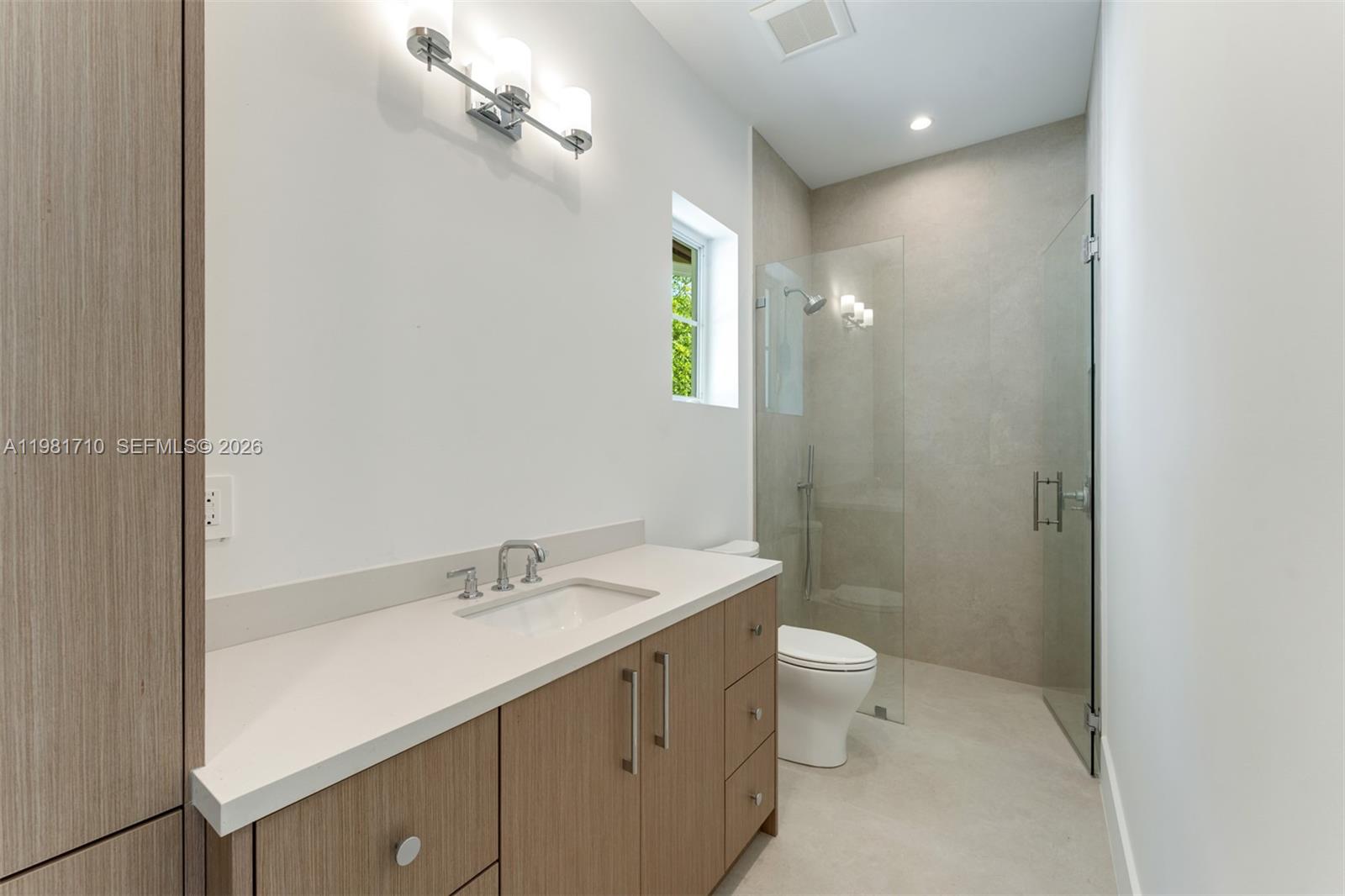 FARMERS ACRES - Residential