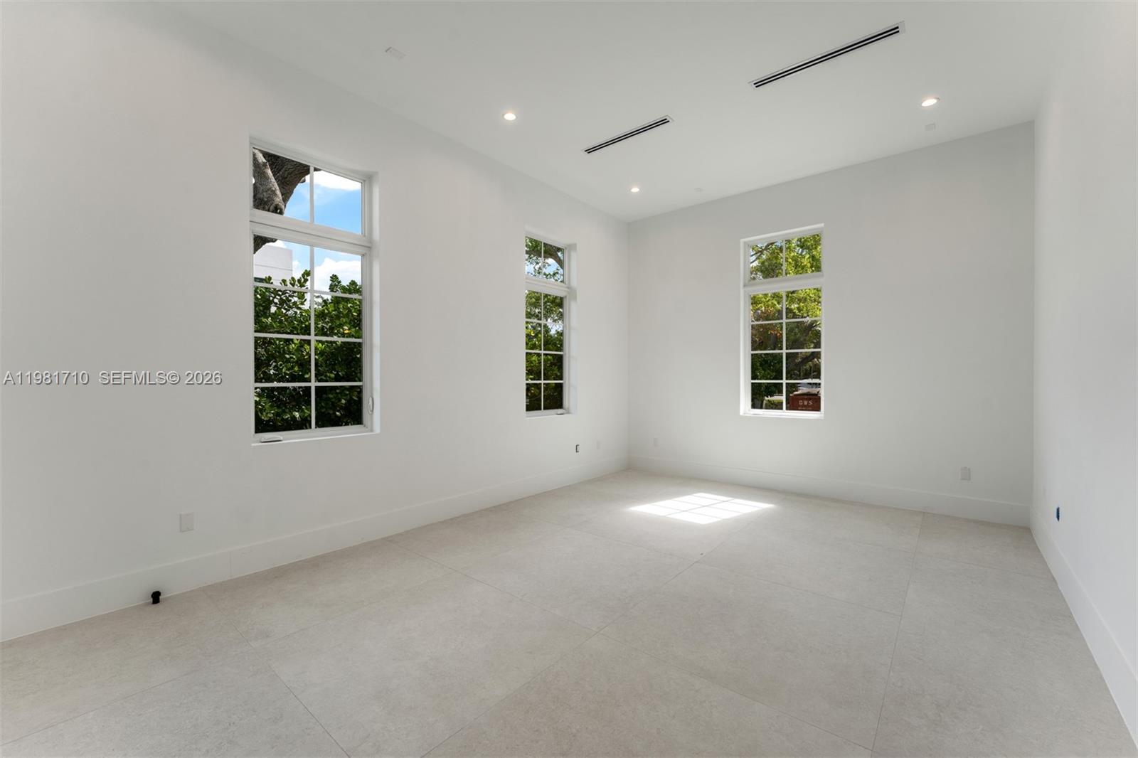 FARMERS ACRES - Residential