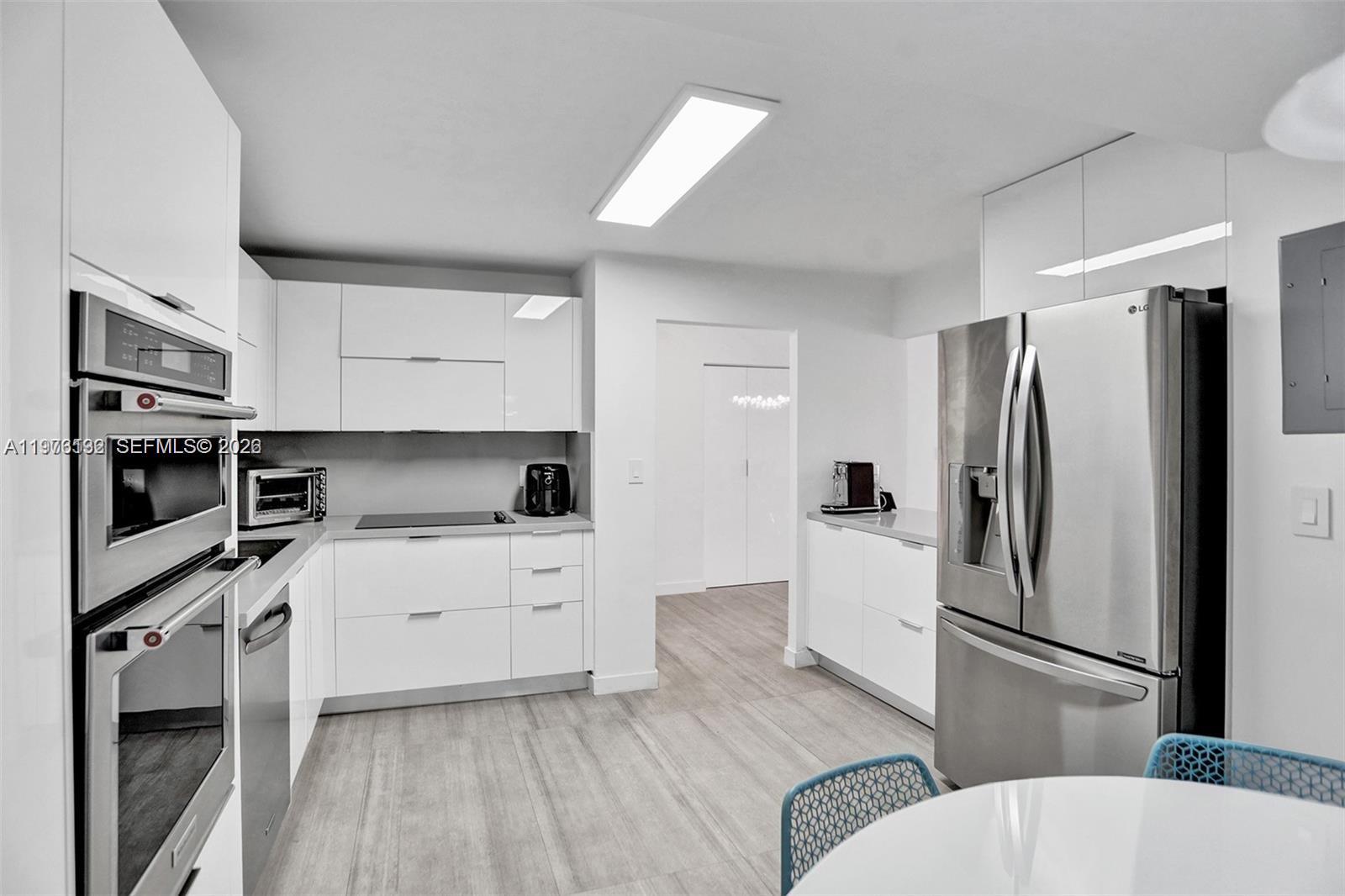 OLYMPUS CONDO PHASE - Residential