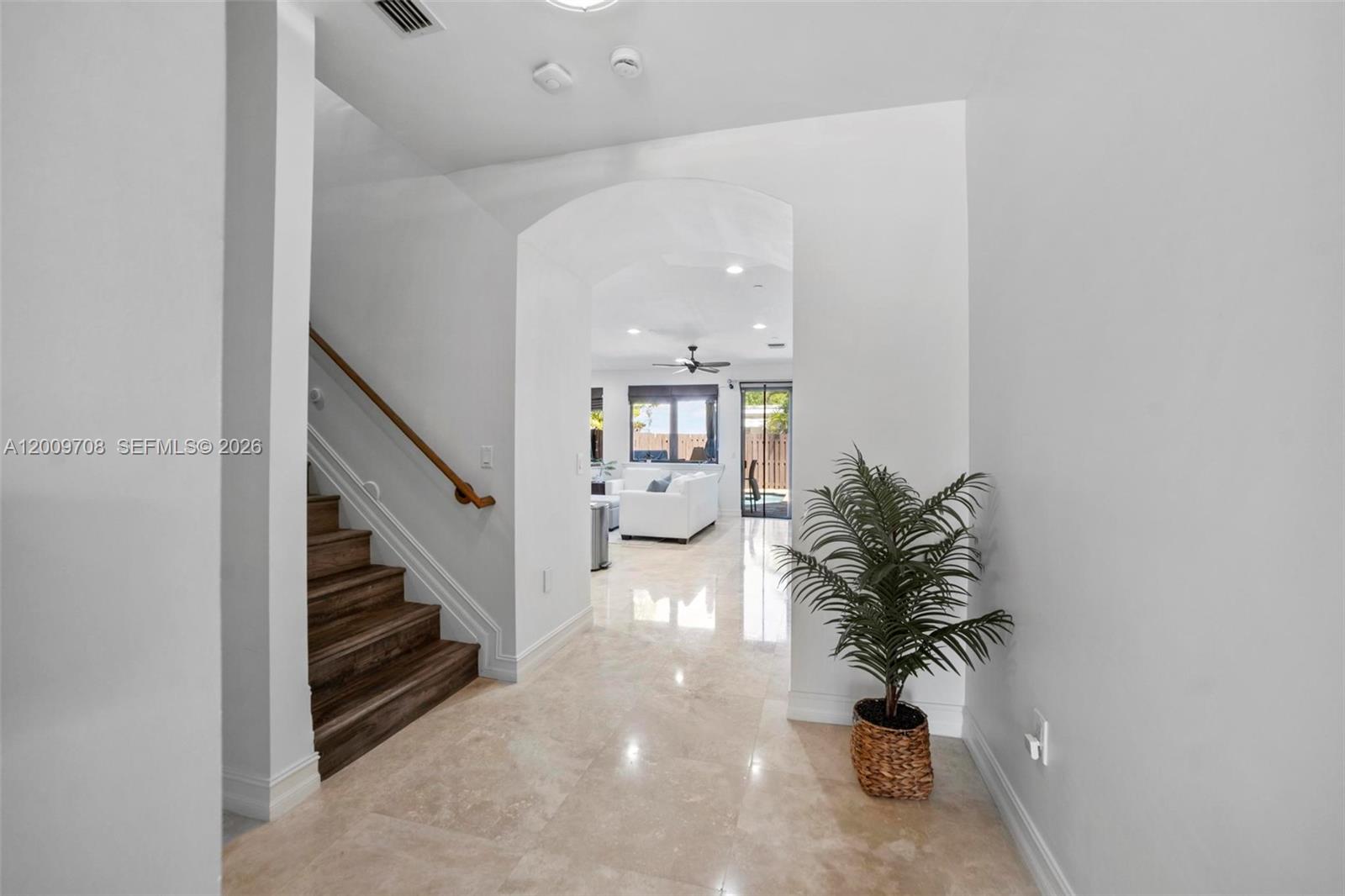 VICTORIA PARK CORR AMEN P - Residential