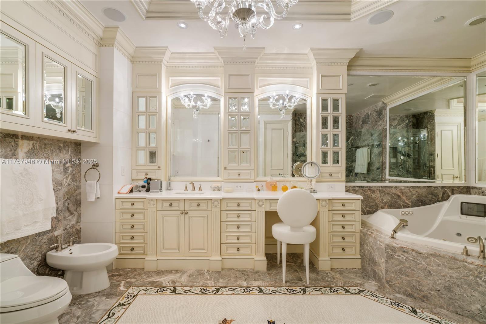 TURNBERRY OCEAN COLONY SO - Residential