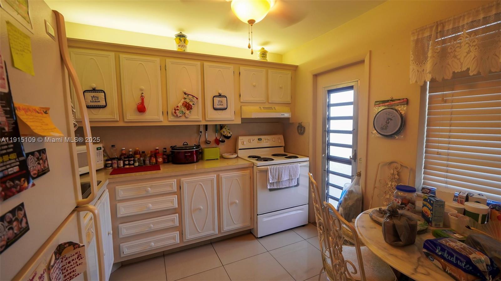 TOPAZ SOUTH CONDO - Residential