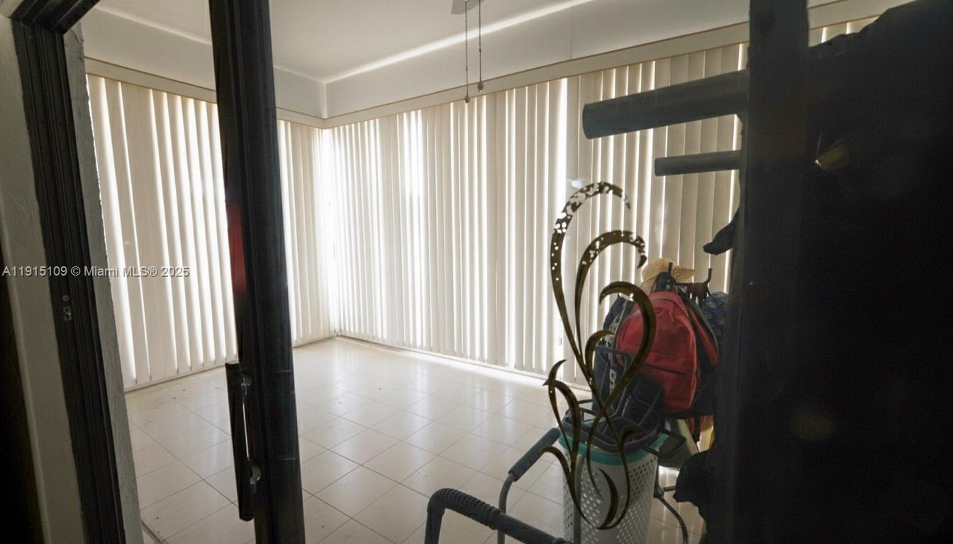 TOPAZ SOUTH CONDO - Residential