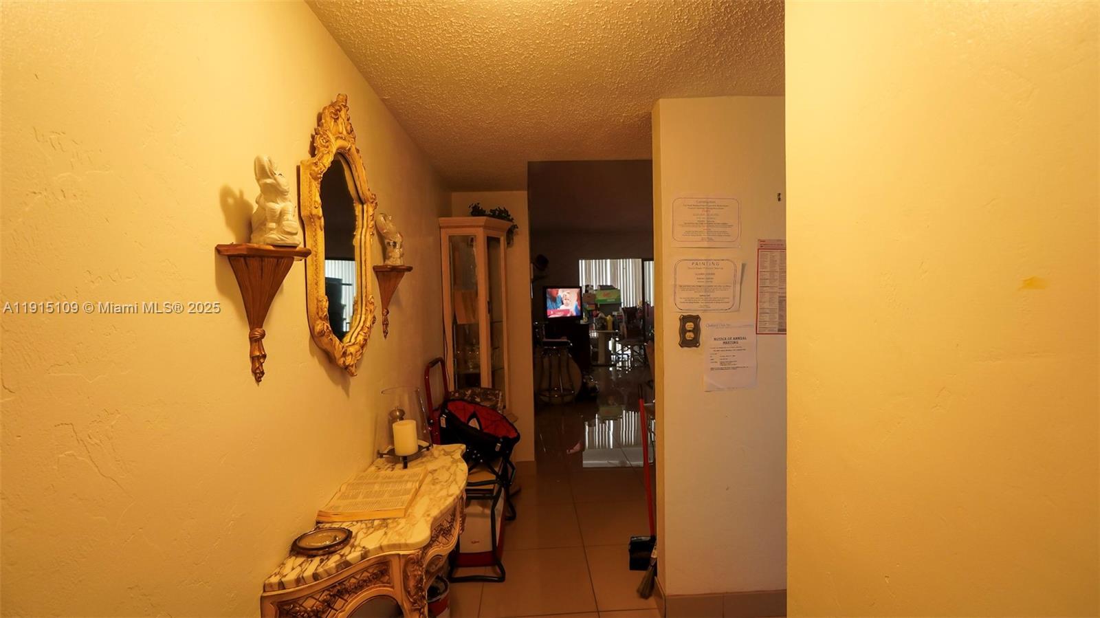 TOPAZ SOUTH CONDO - Residential