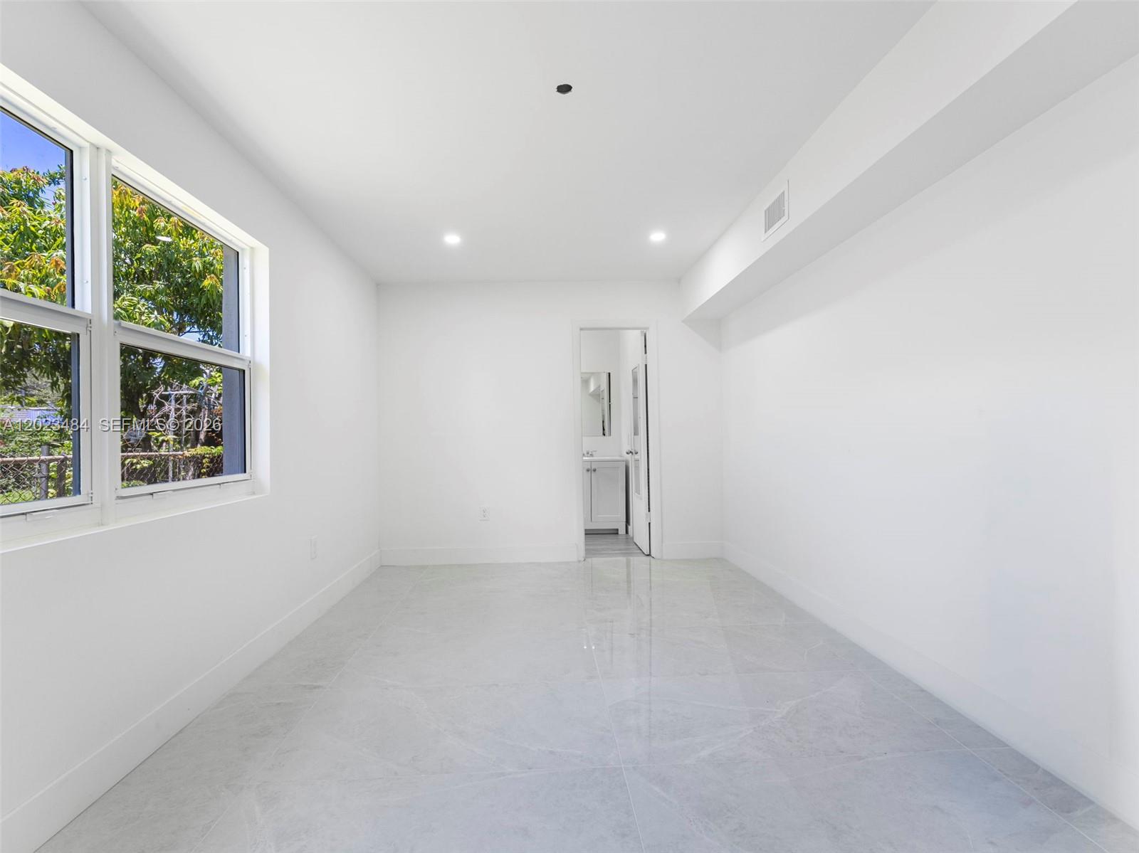MAGNOLIA GARDENS CONSOLID - Residential