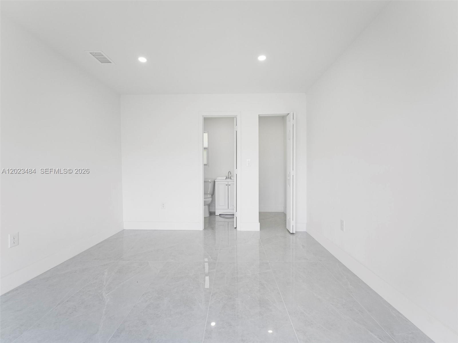 MAGNOLIA GARDENS CONSOLID - Residential