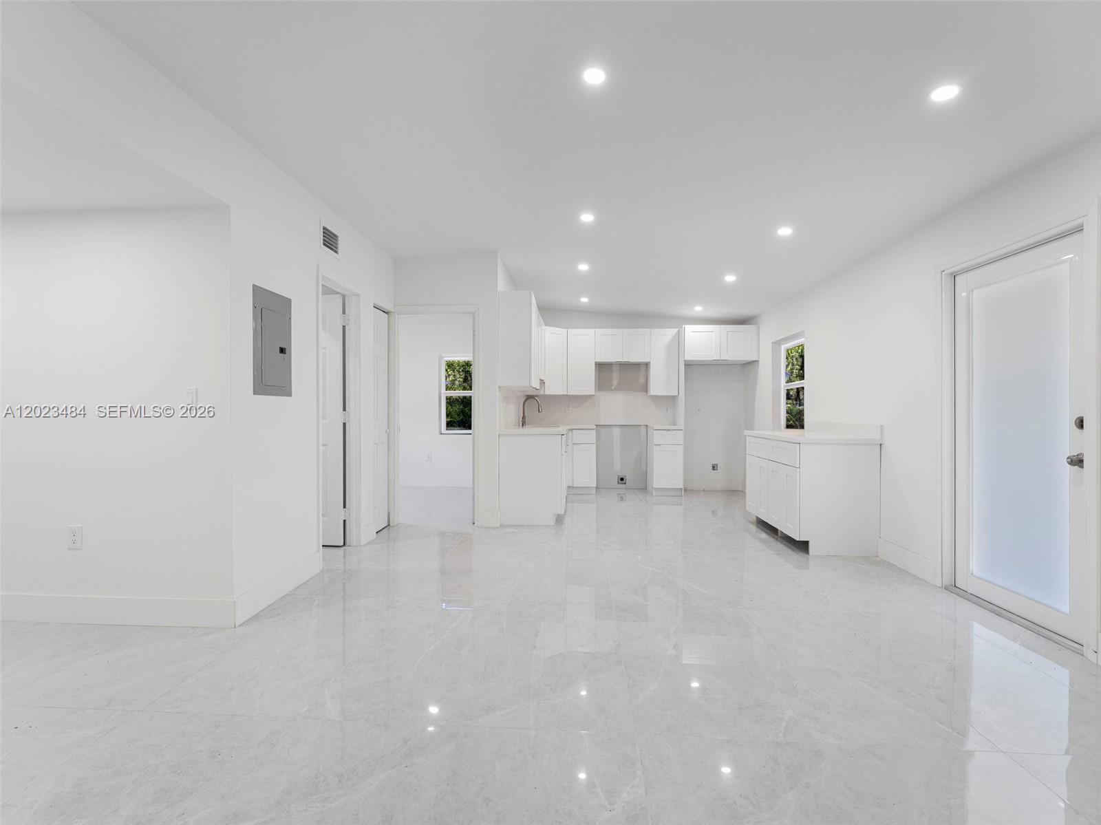 MAGNOLIA GARDENS CONSOLID - Residential
