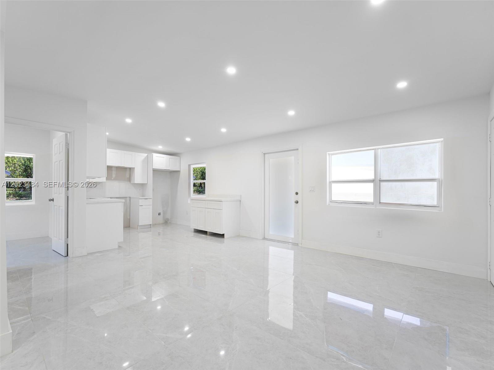 MAGNOLIA GARDENS CONSOLID - Residential