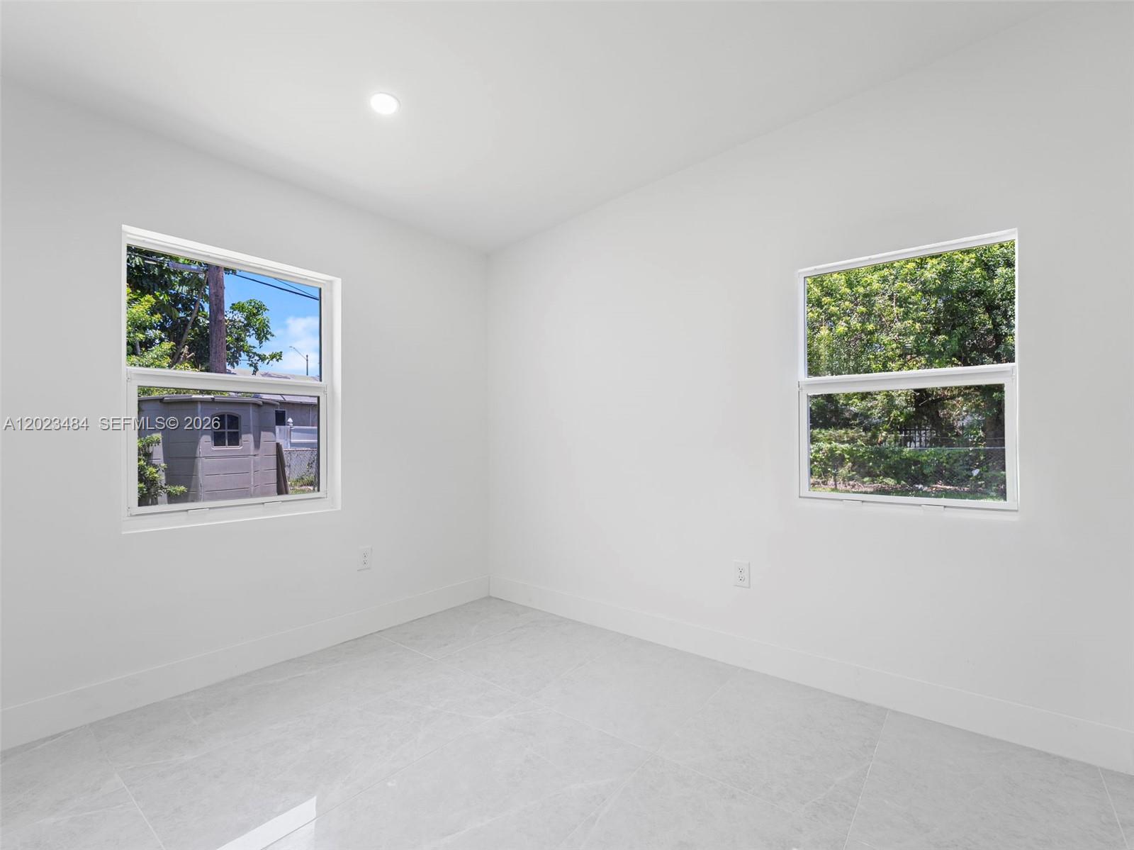 MAGNOLIA GARDENS CONSOLID - Residential