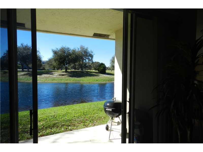 PALM AIRE OAKS COURSE EST - Residential Lease