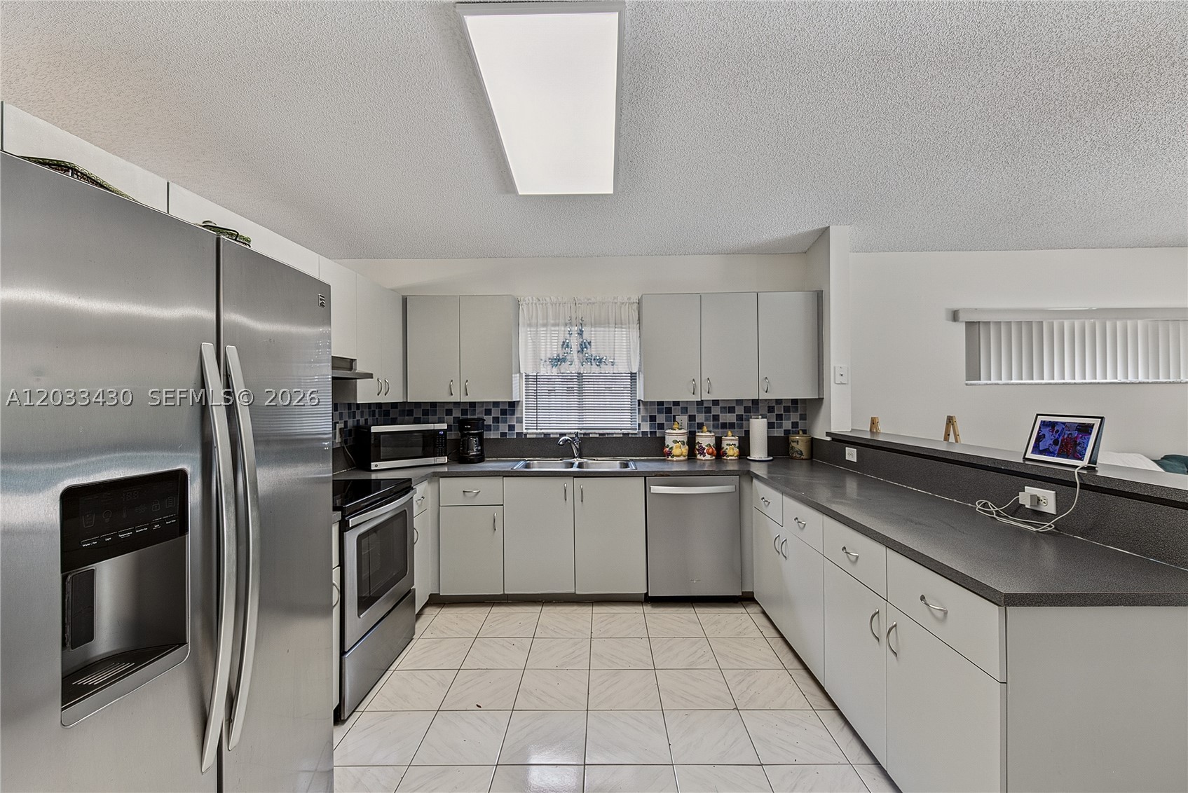 PARKWOOD V - Residential
