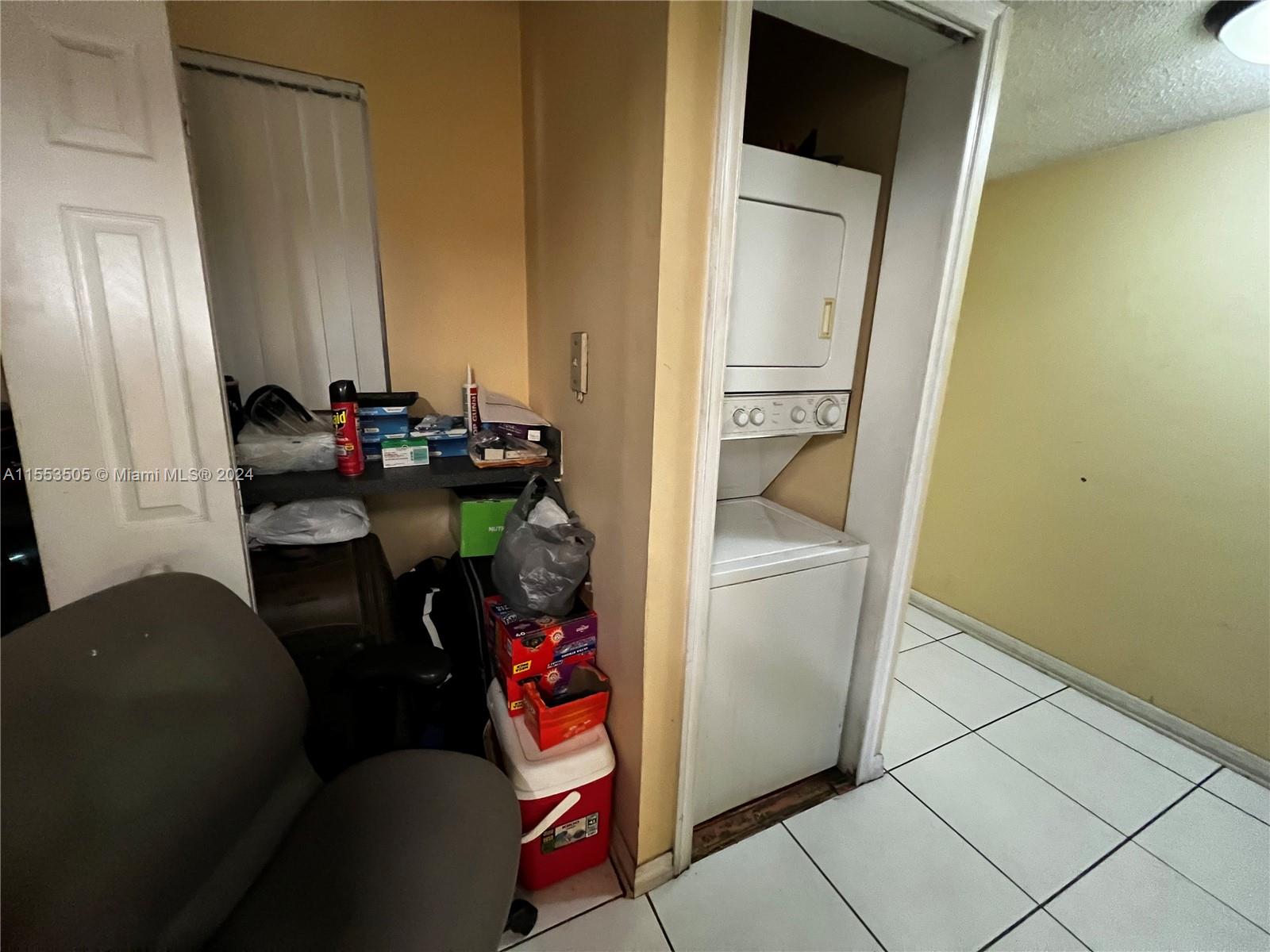 SANDPIPER CONDO - Residential