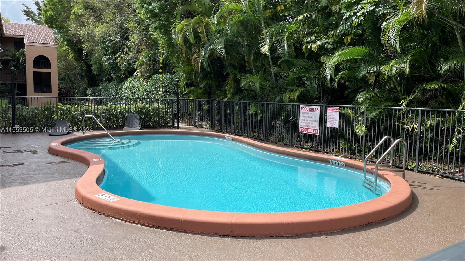SANDPIPER CONDO - Residential