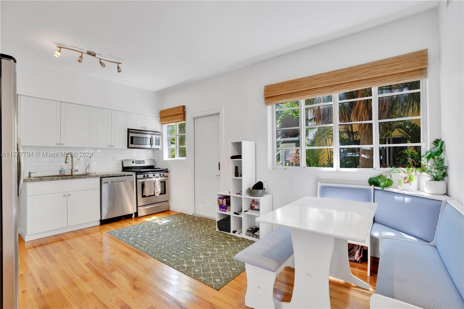 ALTON BEACH BAY FRONT RE- - Residential