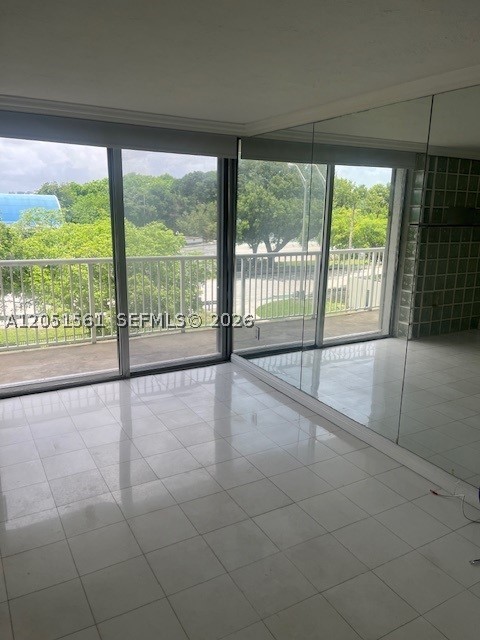 BRICKELL BISCAYNE CONDO - Residential Lease