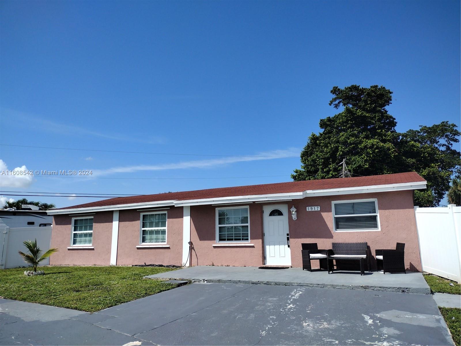 BROADVIEW PARK SEC 2 AMEN - Residential