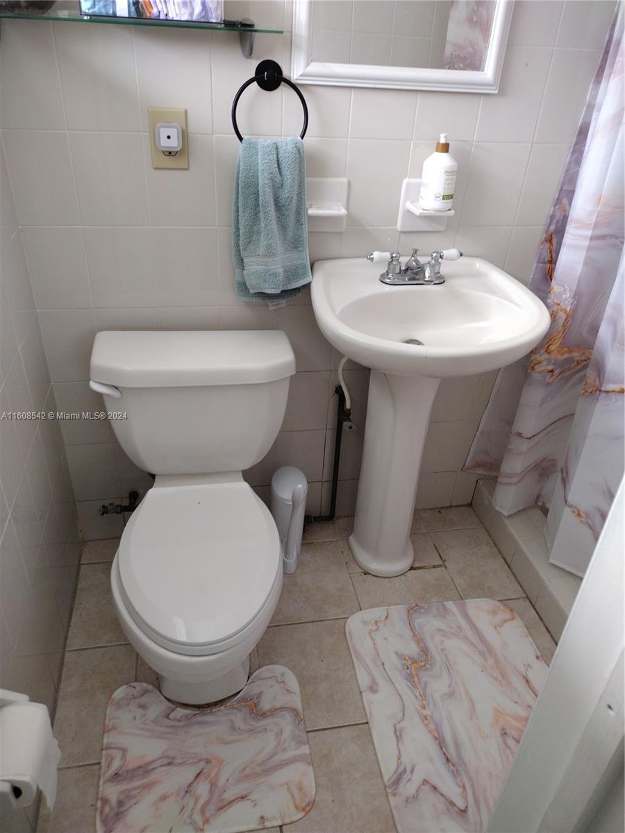 BROADVIEW PARK SEC 2 AMEN - Residential