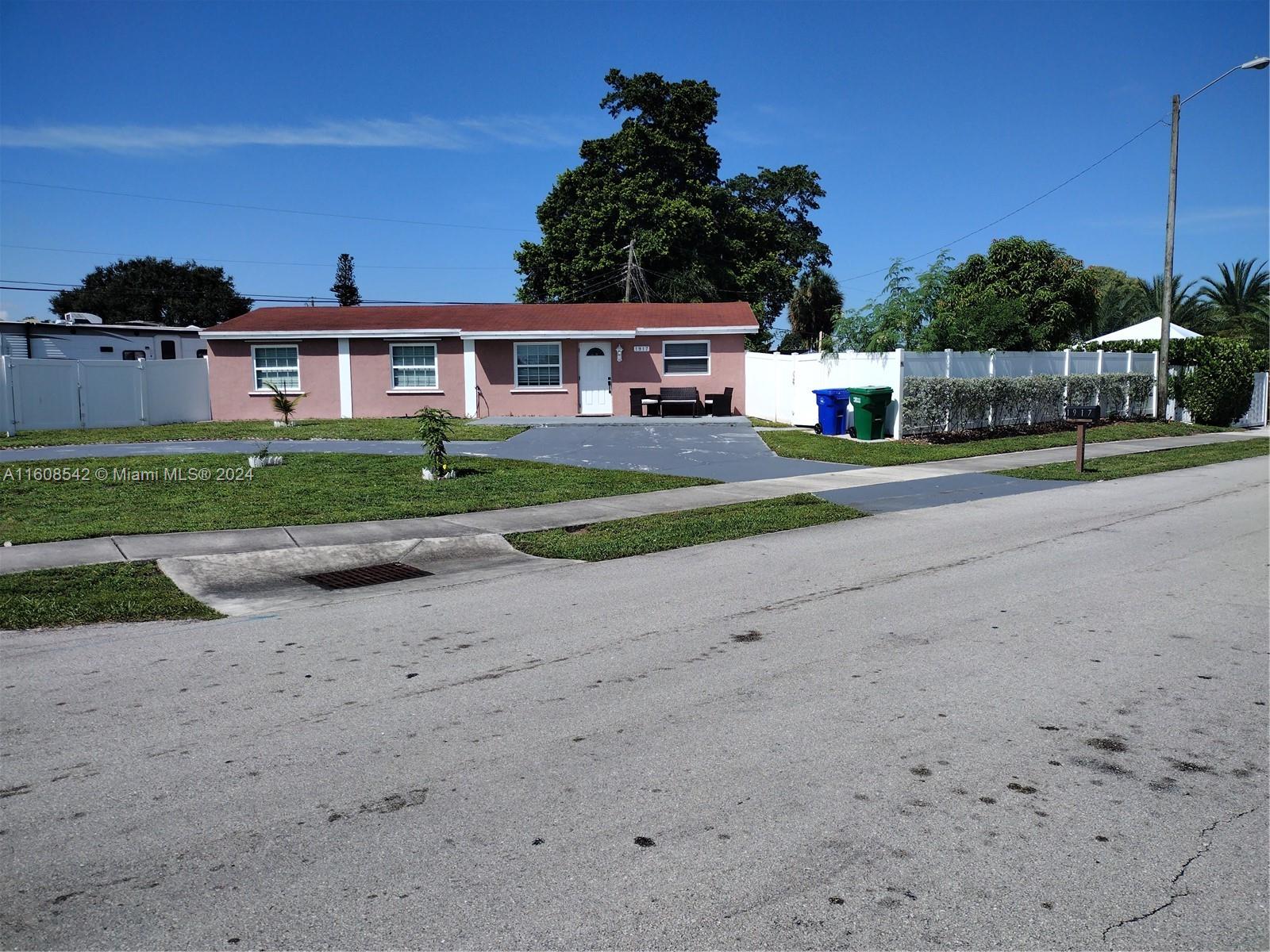 BROADVIEW PARK SEC 2 AMEN - Residential