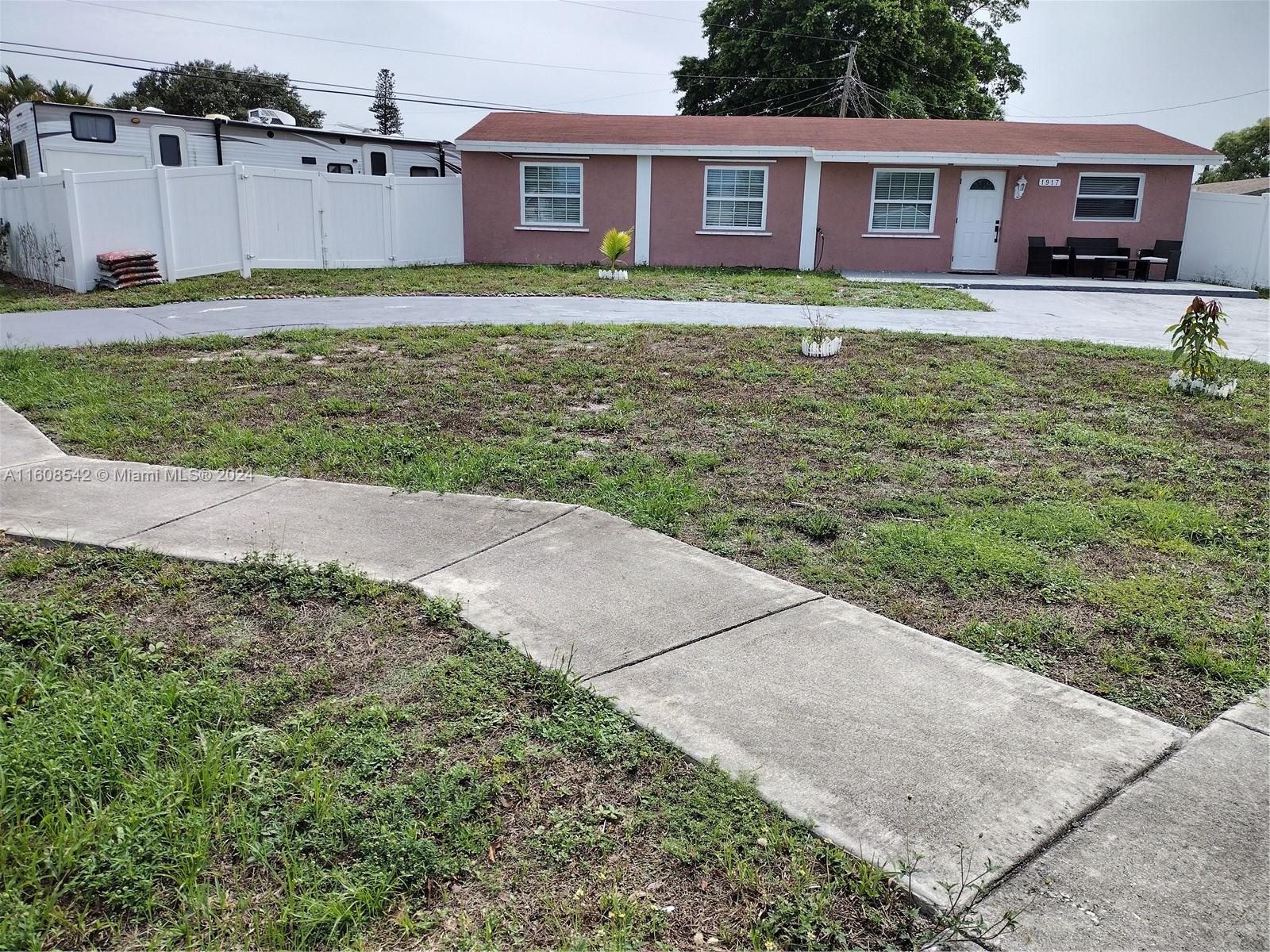 BROADVIEW PARK SEC 2 AMEN - Residential