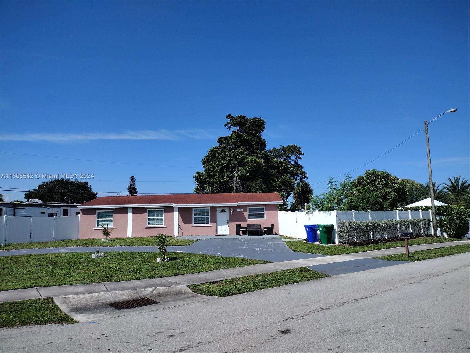BROADVIEW PARK SEC 2 AMEN - Residential