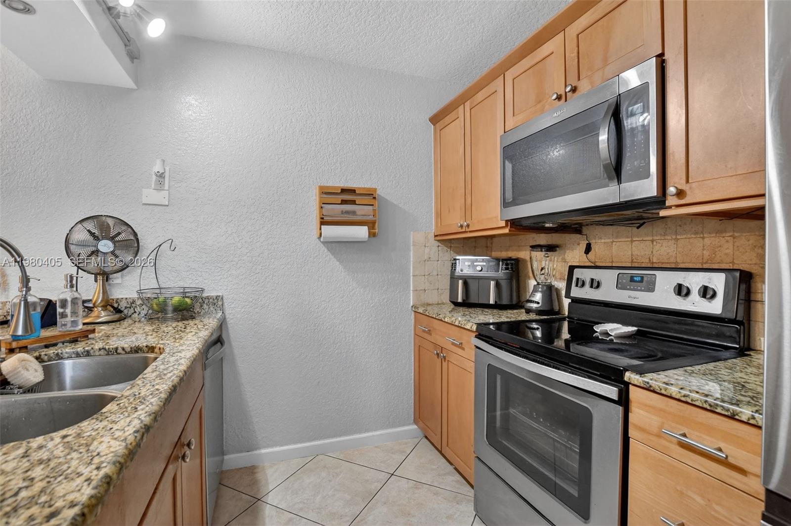 SEC/TWN/RNG/MER:SEC 29 TWN - Residential