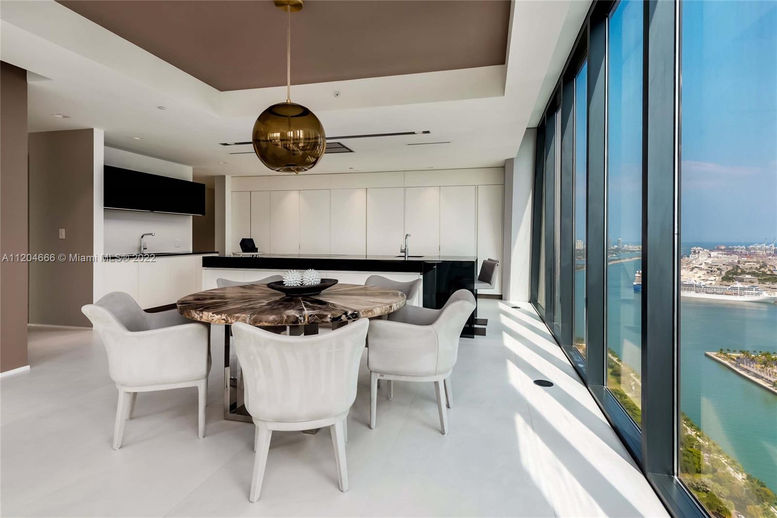 One Thousand Museum - Residential