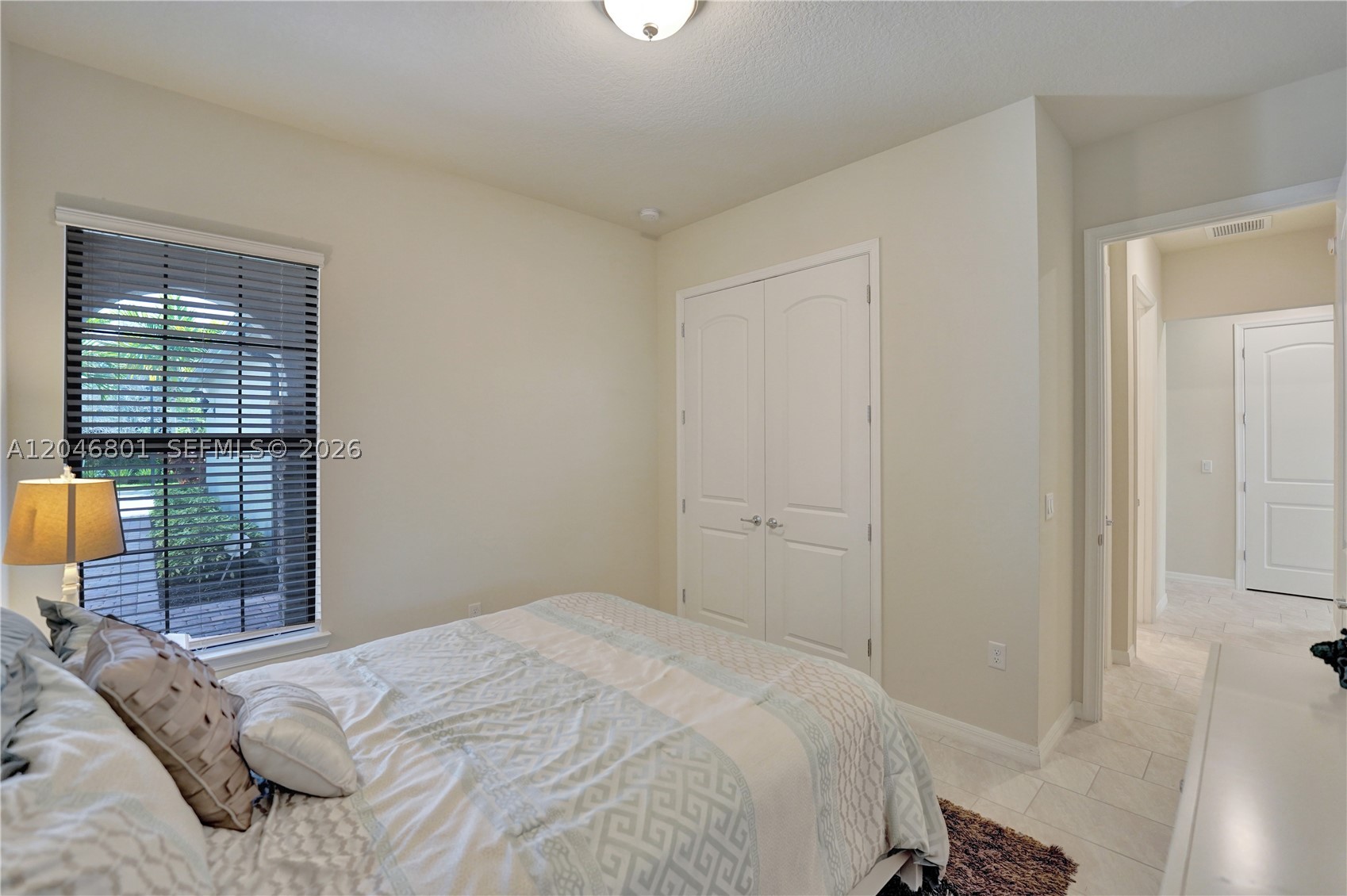 BOCA FLORES CONDO - Residential