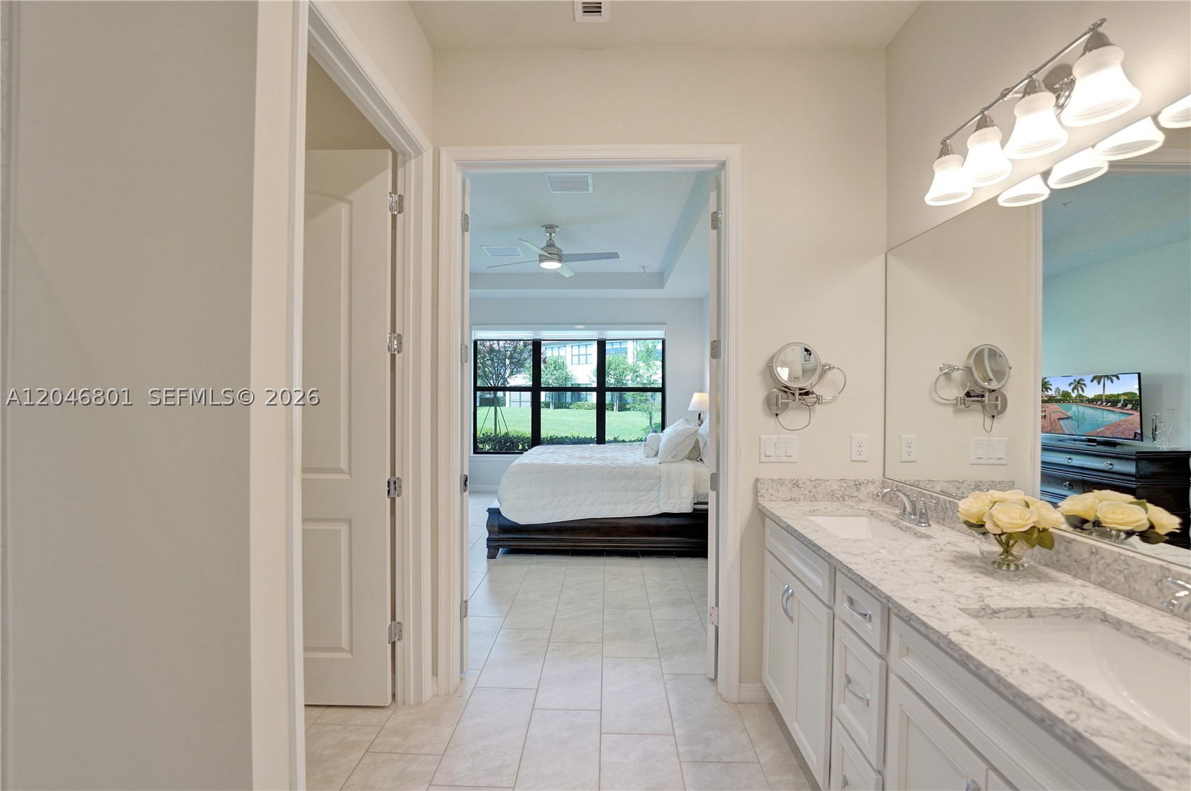 BOCA FLORES CONDO - Residential